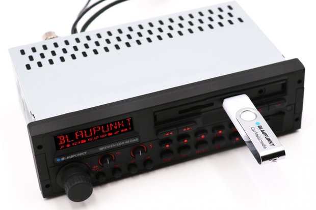 Geniet Zin gemakkelijk Blaupunkt Bremen SQR46DAB autoradio retro look met bluetooth en usb - Car  Hifi Twente