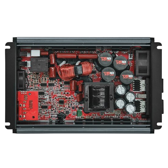 DS18 FRP2.5K-TI full range mono versterker 2500 watts RMS 1 ohms