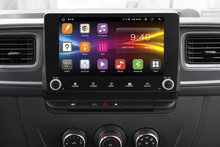 ESX Vision VN940C-RM-4G custom fit navigatie dab+ radio apple carplay android auto Renault Master Type 3